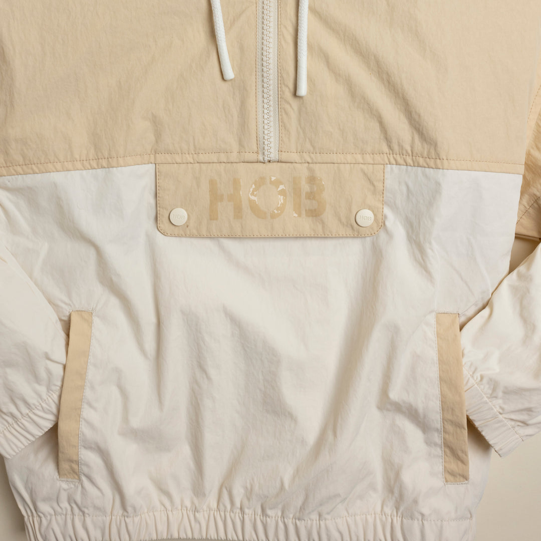 Kids Outdoor Tracksuit Jacket Close up 2