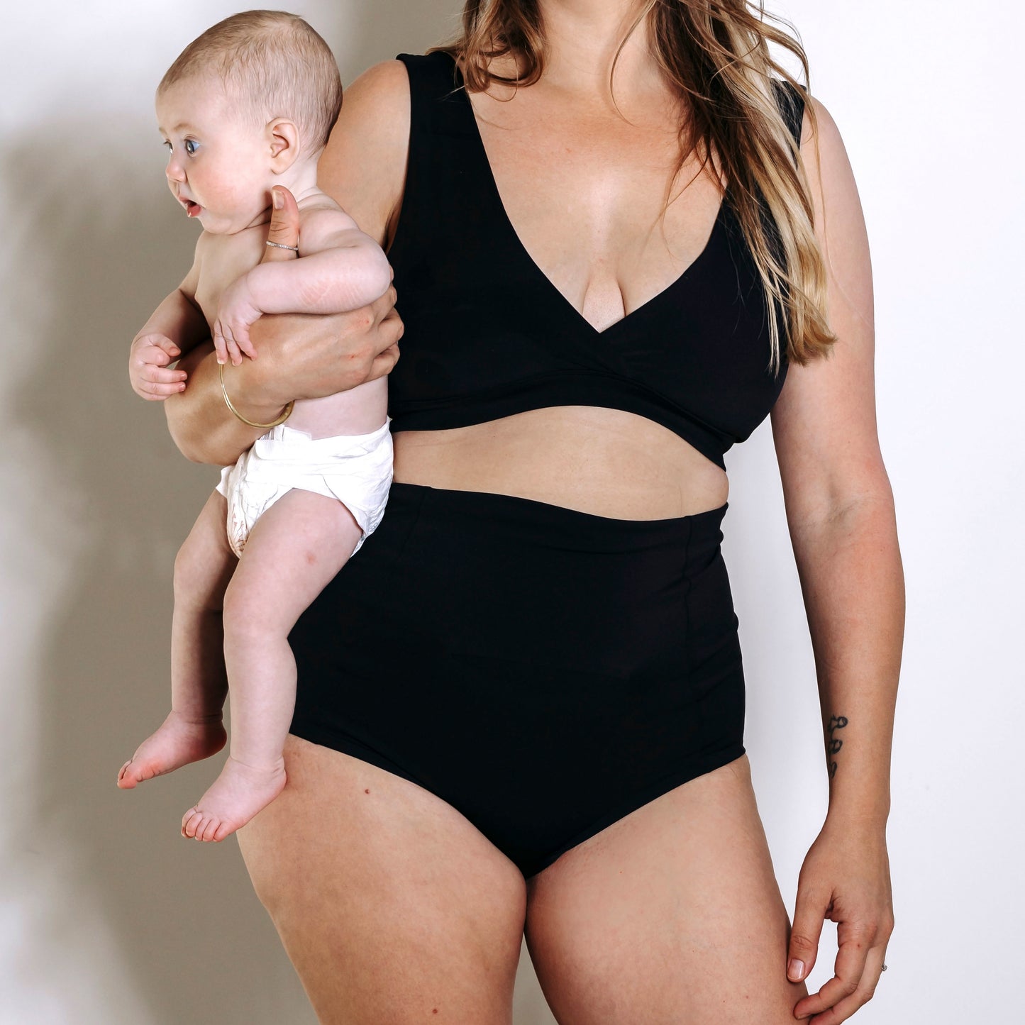 New mums breastfeeding maternity wear