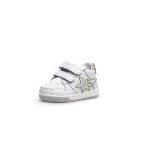 Girls White and Platinum Star Leather Sneakers Front Side