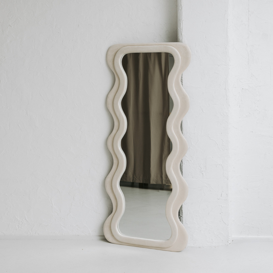 NUAGE INTERIORS - Raya Wavy Mirror