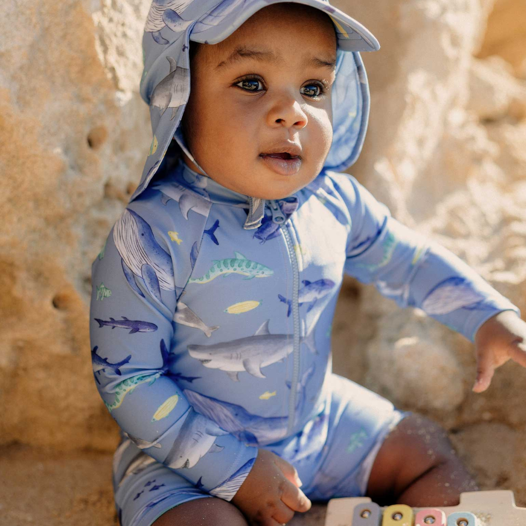 Pure Baby - Baby in long sleeve sunsuit with matching hat