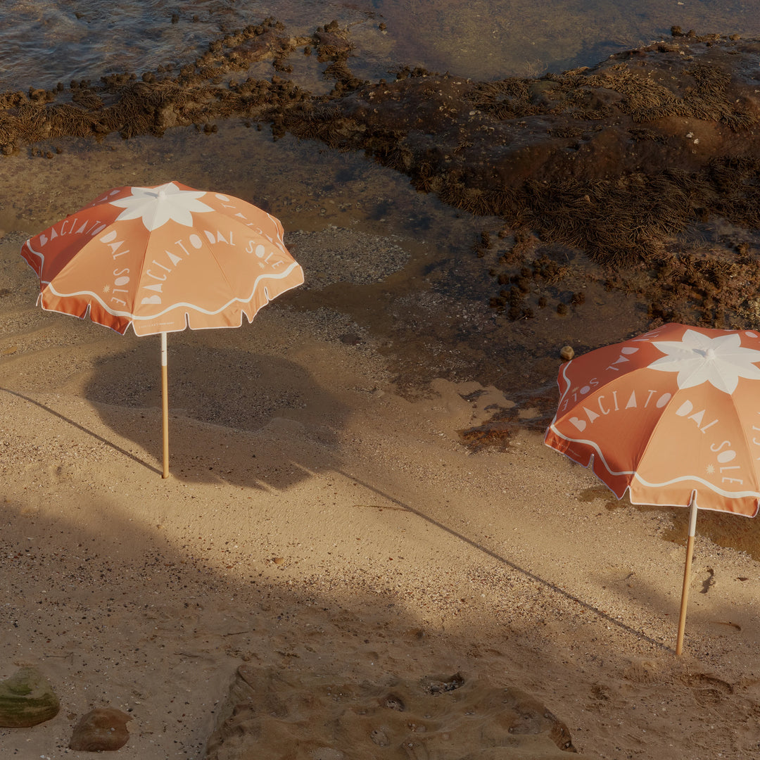 Beach Umbrella Baciato Dal Sole